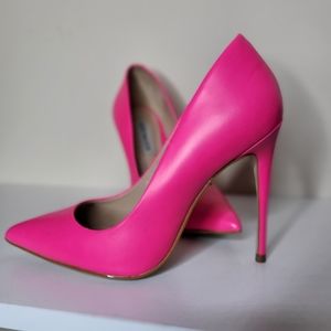 Steve Madden Daisie Pump